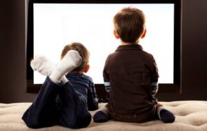 بازخوانی اهمیت کودک در سینما و تلویزیون؛ جدّی بگیرید