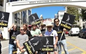 بازیگران «برکینگ بد» به صف اعتصاب رسیدند